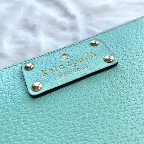 Kate Spade Light Blue Large Zip Around Continental Wallet with Original Tags - Picture 5 of 16